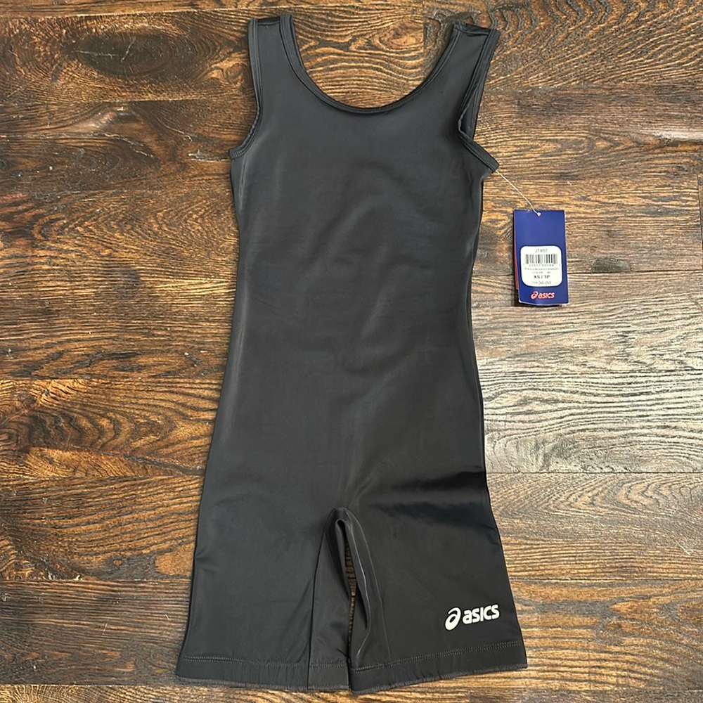 ASICS Women's SOLID MODIFIED SINGLET Wrestling Apparel